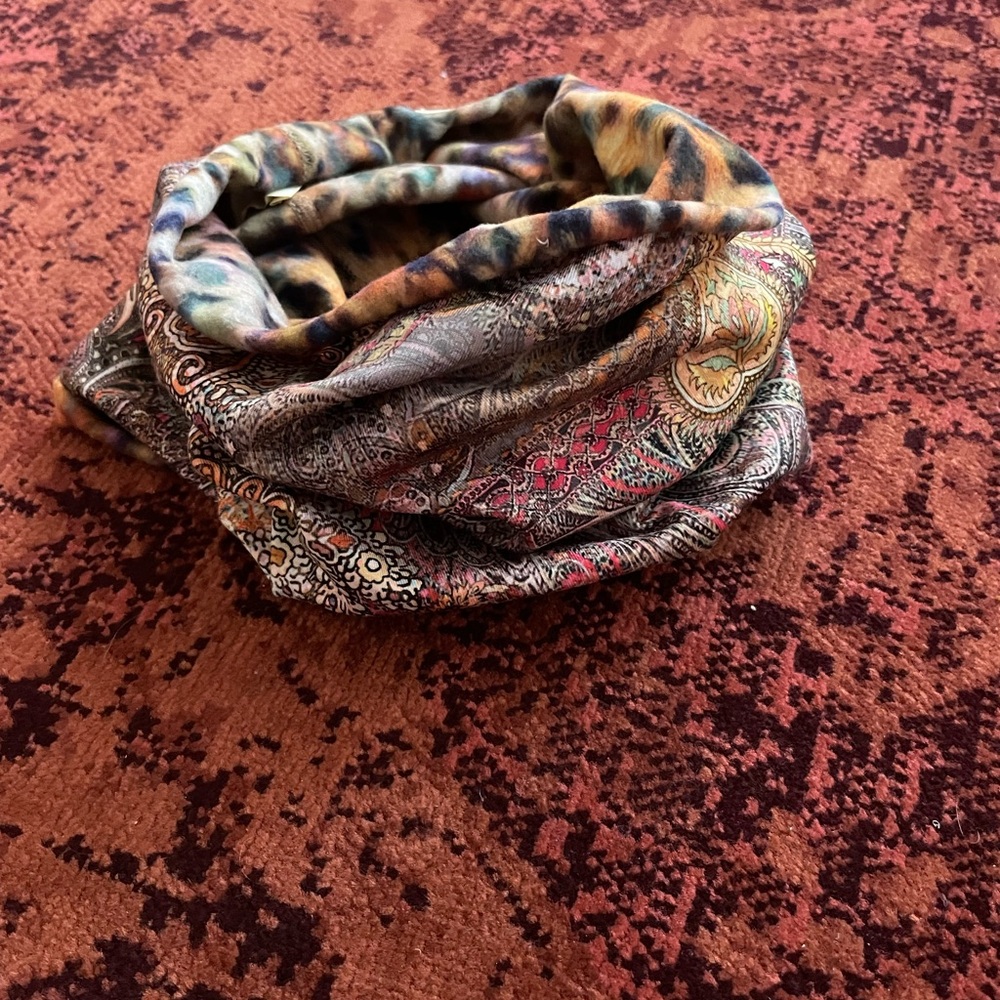 Reversible Neck Warmer - Multicolor Paisley Infinity Scarf - Women Accessories